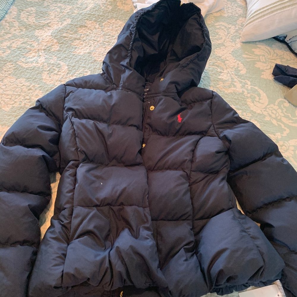 Navy pouf jacket